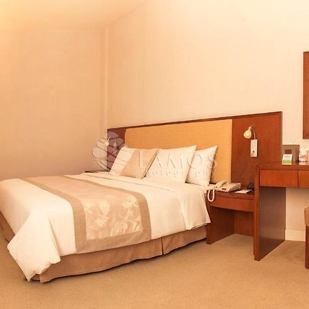 Catina Saigon Hotel Ho Chi Minh City Exterior photo