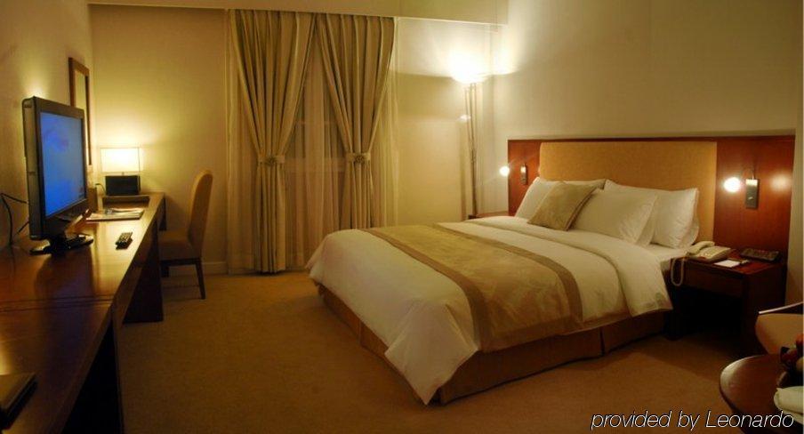 Catina Saigon Hotel Ho Chi Minh City Room photo