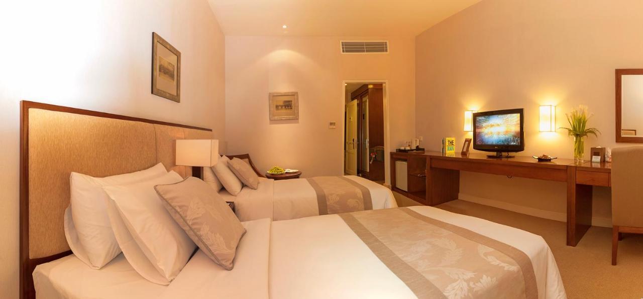 Catina Saigon Hotel Ho Chi Minh City Exterior photo